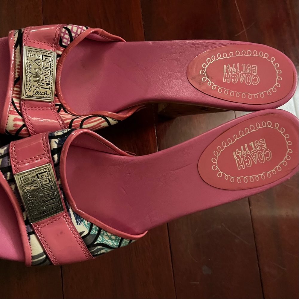 Coach Pink shoes size 8 1/2 - Picture 3 of 4